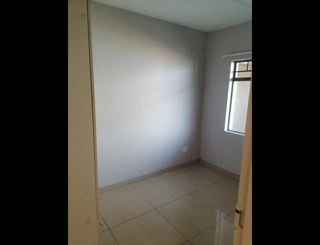 2 BEDROOM HOUSE FOR SALE IN FLEURHOF
